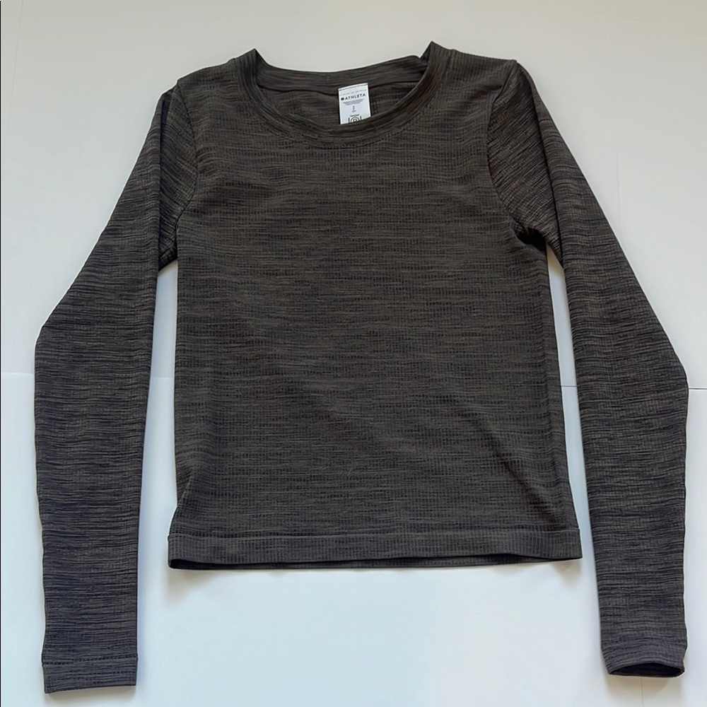 Athleta long sleeved top